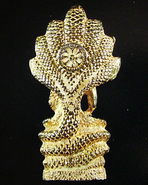 พระนาคปรกไม่ทราบที่ สูง5ซ.ม.หน้าตัก 3ซ.ม.สวยงามครับ 