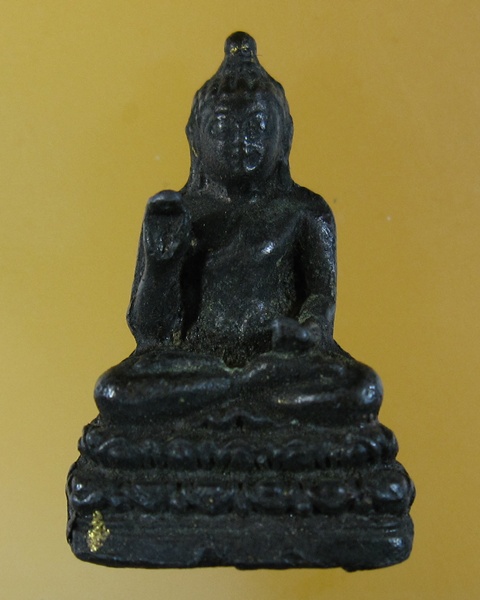 พระพุทธกวัก เนื้อสำริด เก่าแท้ดูง่ายไม่ทราบที่