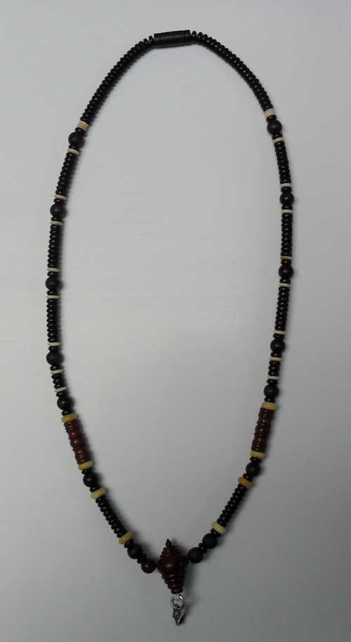 สร้อยกะลา+ไม้พยุง+ไม้พญางิ้วดำ+งาช้าง(ไม่รวมพระนะครับ) 