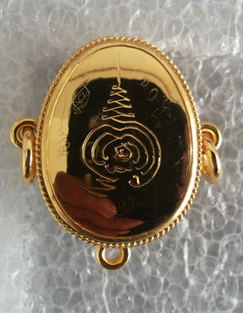 "เคาะเดียว"เบี้ยแก้ทองคำลงยา หลวงปู่เจือ น้ำหนักทองคำ 8.8 กรัม