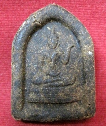 พระพิมพ์ขุนแผนเนื้อผงยา พิมพ์สดุ้งกลับ หลังพุทธกวัก หลวงปู่เจือ