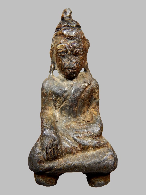 พระอู่ทองลอยองค์ สนิมแดง กรุเก่า (ศรีสวัสดิ์) จ.กาญจนบุรี