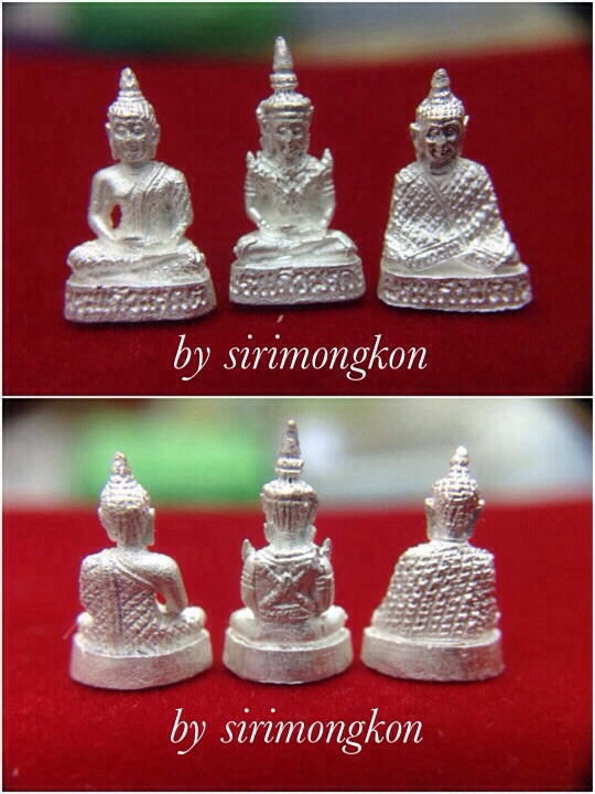 ชุดพระแก้วมรกต3ฤดูลอยองค์ สธ. พิมพ์จิ๋ว เนื้อเงินแท้ วัดบวรนิเวศ ปี38 มีโค๊ด กล่องเดิม