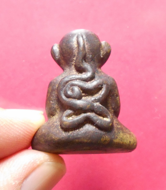 รูปหล่อโบราณพระสังกัจจายน์ สวยครับ