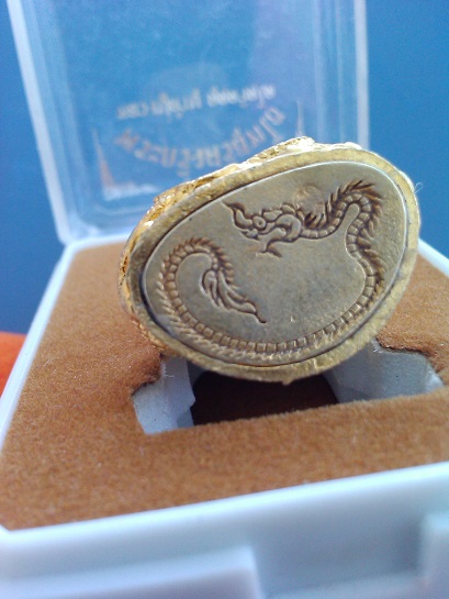 มาแล้วครับกริ่งหลวงปู่คำบุ เนื้อทองสัมฤทธิ์ อายุวัฒนะ 90 พร้อมกล่องสวยๆ ชมจากรูปเลยครับ