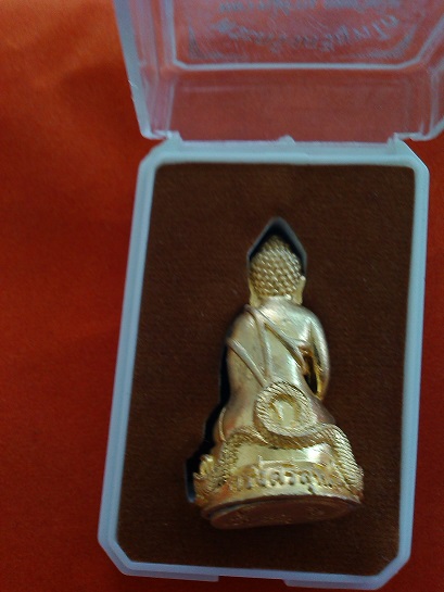 มาแล้วครับกริ่งหลวงปู่คำบุ เนื้อทองสัมฤทธิ์ อายุวัฒนะ 90 พร้อมกล่องสวยๆ ชมจากรูปเลยครับ