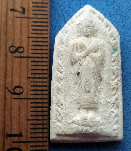 10 บาท กับ ผงวัดพระพุทธบาท จ.สระบุรี ...OB80