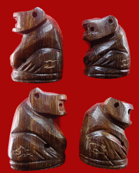  "เสือไม้พยุงแกะ" อุดกริ่ง จารครบสูตร เมตตามหานิยม ค้าขายเจริ ญรุ่งเรือง รำรวยครับ รุ่นไตรมาส44 หลวง