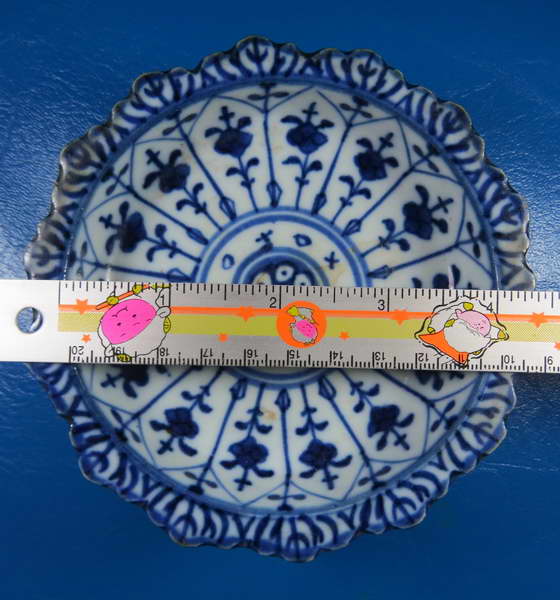 จานเชิงกังไส ลายผักชี ขนาด 4 นิ้ว