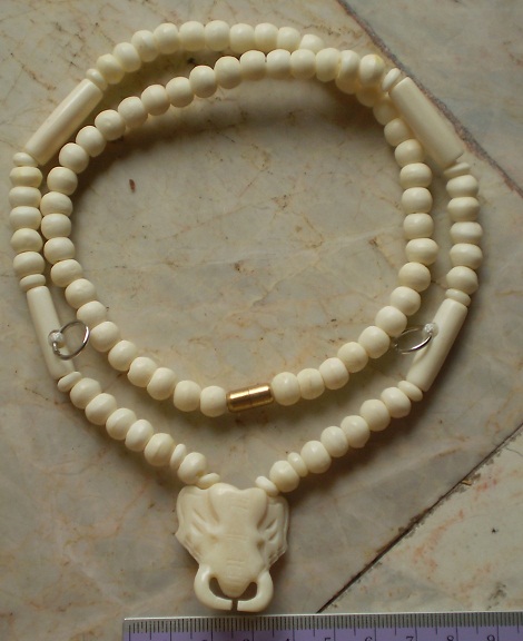 สร้อยกระดูกช้างล้วน  5 ห่วง  เคาะเดียว