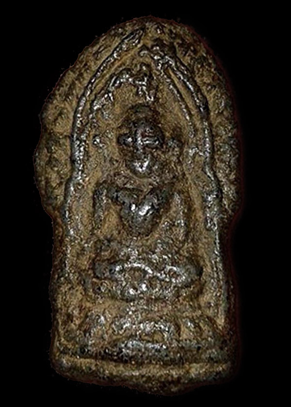 พระพุทธชินราชหลังยันต์ กรุวัดวังบัว เพชรบุรี