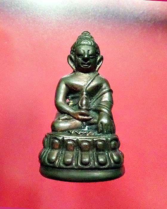 @^-^@@^-^@พระกริ่งจันทร์เพ็ญ หลวงพ่ออุ้น วัดตาลกง@^-^@@^-^@