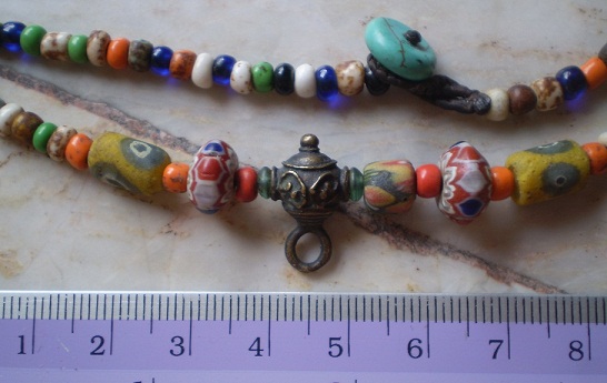 สร้อยลูกปัดแท้  หัวขุนโลหะ  เคาะเดียว 