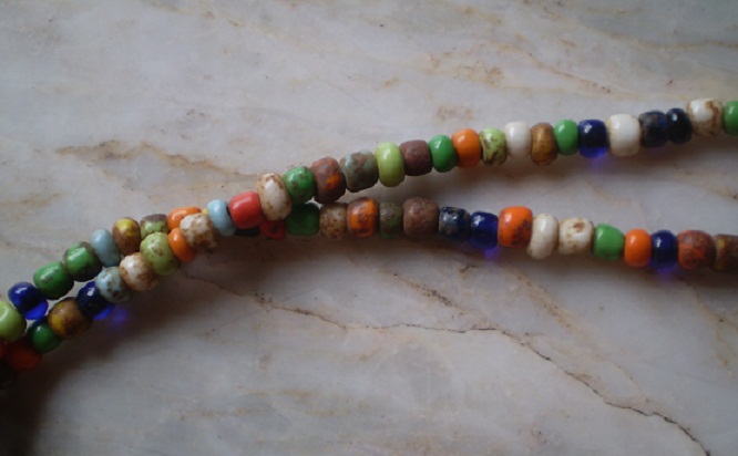 สร้อยลูกปัดแท้  หัวขุนโลหะ  เคาะเดียว 