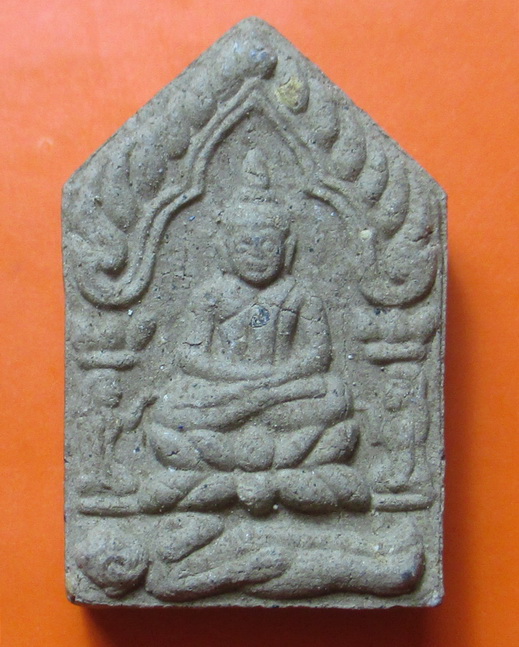 พระขุนแผนจิ๋ว ดินเจ็ดป่าช้า กฐินปี 54 หลวงปู่คําบุ วัดกุดชมภู จ.อุบลราชธานี