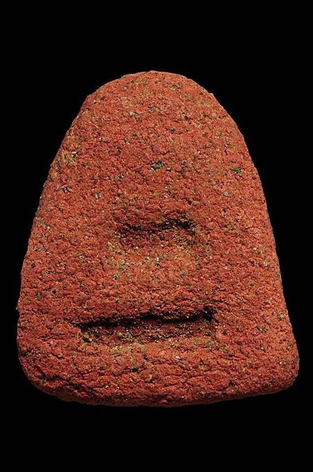 พระผงญาณวิลาศหลวงพ่อแดง วัดเขาบันไดอิฐ ปี 2513 (พิมพ์พระปิดตา) เนื้อแดงหายาก