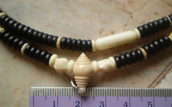 สร้อยกะลาตาเดียว บวกงาช้างแท้  หัวขุน  เคาะเดียว 