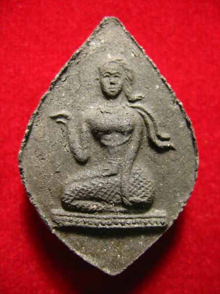 500.- นางกวัก หลวงปู่เขียว วัดหรงบน จ.นครศรีธรรมราช