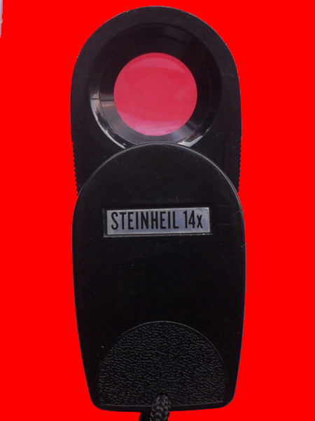 Peak 14x เน้นเจาะเพื่อดูรายละเอียดของพระ เลนส์ใส ไม่มีรอยครับ