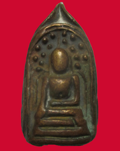 พระกริ่งคลองตะเคียนเนื้อทองเหลืองไม่ทรบที่ครับ