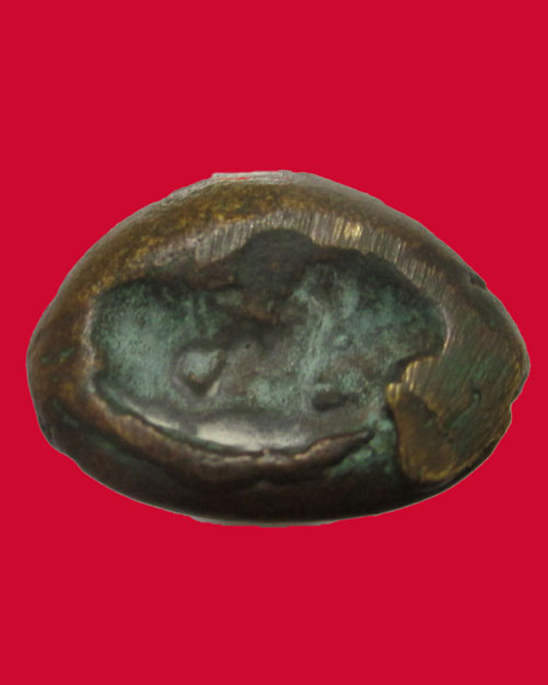 พระกริ่งคลองตะเคียนเนื้อทองเหลืองไม่ทรบที่ครับ