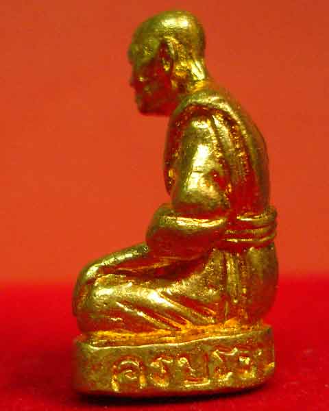 หล่อเหมือน หลวงปู่เจือ วัดกลางบางแก้ว ทองแดง  กะไหล่ทอง 2552