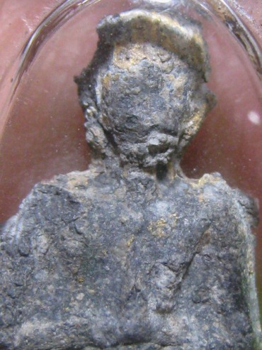 พระกรุวัดเก๋งจีน พิมพ์วันทาเสมา เนื้อชินเงิน จ.ระยอง มาพร้อมบัตรรับรอง