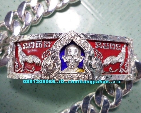 เลสหลวงพ่อรวย วัดตะโก ๔บาทลงยา หุ้มเงินฝังพลอย ปี๕๖ รุ่นชนะจน ป้ายแดง เดิมๆ