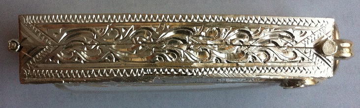 ตลับสมเด็จ สั่งตัดมือหนึ่ง สวยๆทำจากเงิน95% ใบใหญ่หนา..หมุดแข็งแร ง น้ำหนัก 32.3กรัม..