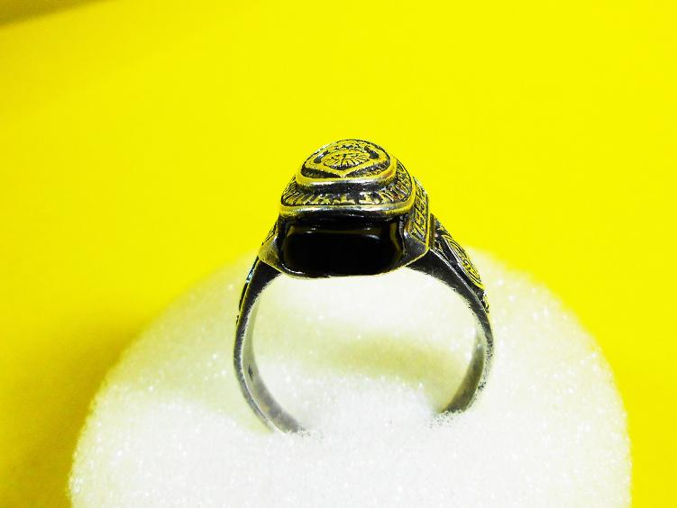 เเหวนเงิน925..............200