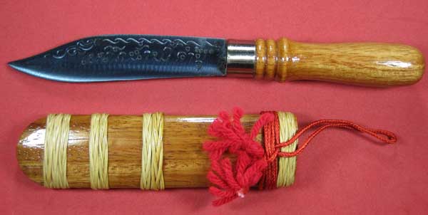 มีดหมอน้ำพี้ (พิมพ์เล็ก)ยาวรวมด้าม 6-7 นิ้ว แชมป์วัดใจ หลวงปู่คำบุ คุตฺตจิตฺโต อ.พิบูล จ.อุบลราชธานี