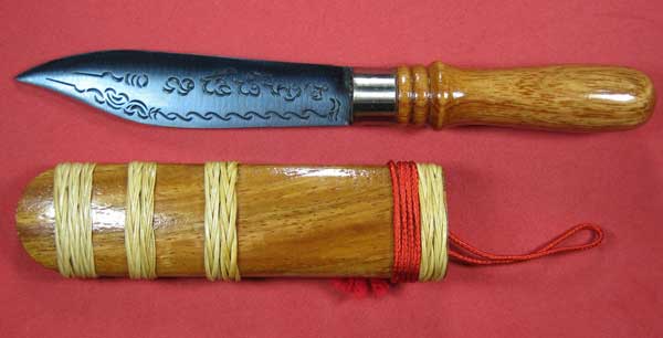 มีดหมอน้ำพี้ (พิมพ์เล็ก)ยาวรวมด้าม 6-7 นิ้ว แชมป์วัดใจ หลวงปู่คำบุ คุตฺตจิตฺโต อ.พิบูล จ.อุบลราชธานี