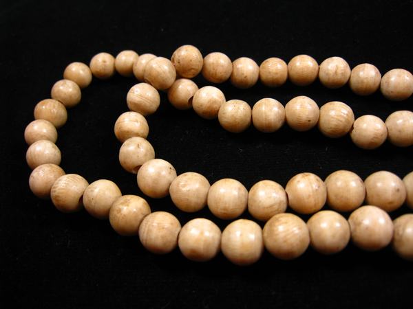 สร้อยประคำกระดูกช้าง เนื้อสวย เส้นยาว