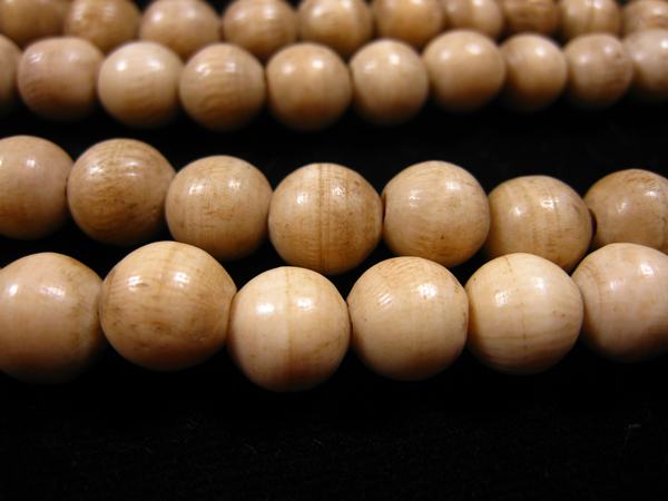 สร้อยประคำกระดูกช้าง เนื้อสวย เส้นยาว