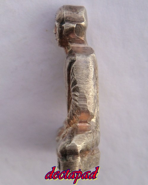 หลวงพ่อเดิม วัดหนองโพธิ์ เนื้อเงิน ตอกโค๊ด ชัดเจน