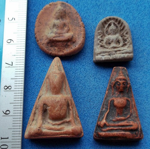 วัดใจเริ่ม 10 บาท กับ พระเนื้อดิน 4 องค์ .....AM170