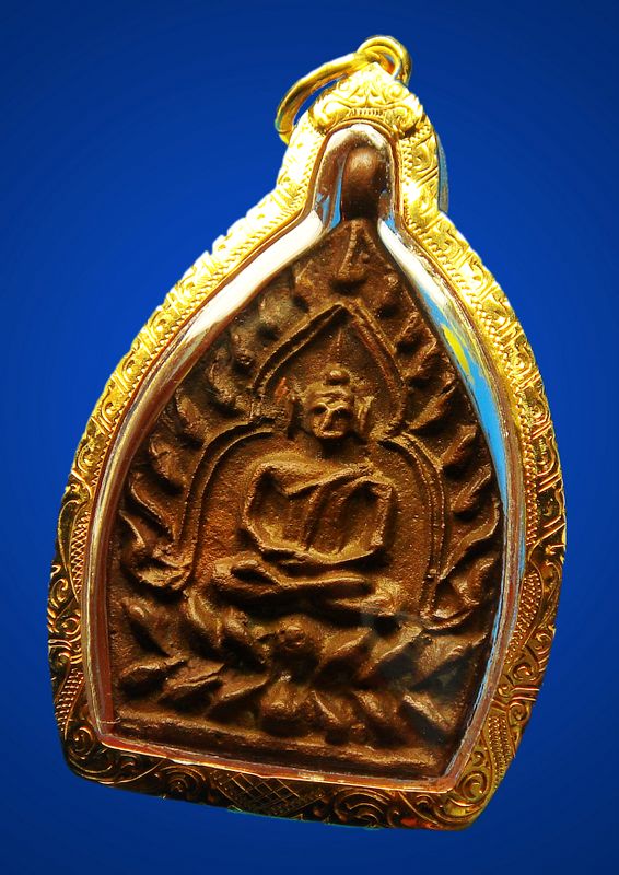 เจ้าสัว 2 วัดกลางบางแก้ว ปี 35 เนื้อทองแดง สวยแชมป์ เลี่ยมทอง พร้อมใช้ครับ มาพร้อมบัตรรับรองจากเว็ปg