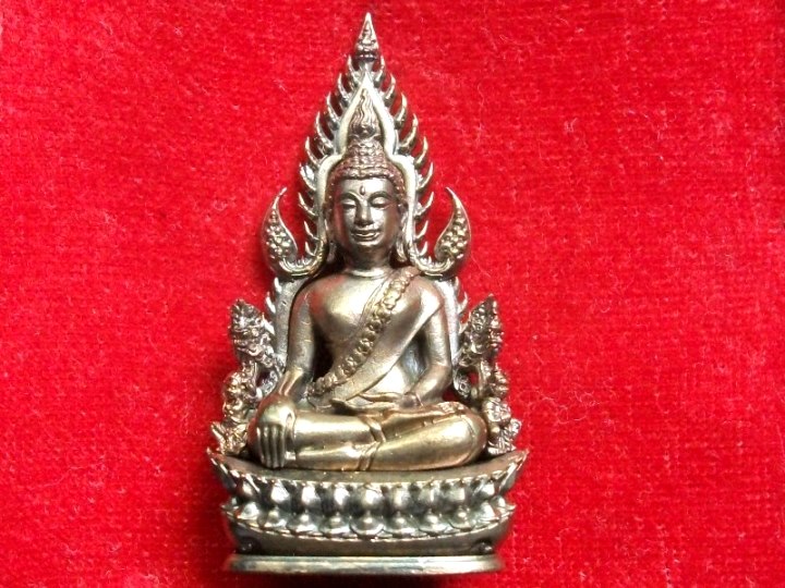 พระพุทธชินราช " รุ่นจอมราชันย์ " วัดพระศรีรัตนมหาธาตุ จ.พิษณุโลก
