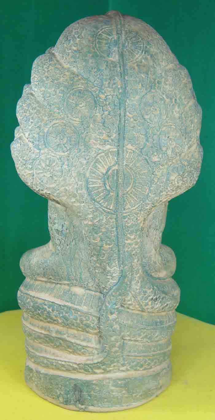 (((วัดใจเคาะเดียวแดง)))หลวงพ่อทวดเหยียบน้ำทะเลจืด หน้าตัก 5 นิ้ว เนื้อศิลาแลงหล่อปัดสีประณีตสวยงาม