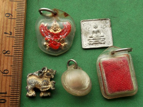 วัดใจเริ่ม 10 บาท กับ รวมเครื่องราง  ..AP754
