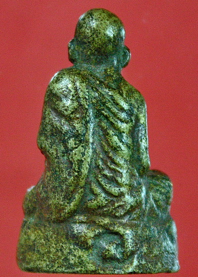 รูปเหมือนหล่อโบราณ หลวงพ่อเคลือบ วัดหนองกระดี่ใน จ.อุทัยธานี