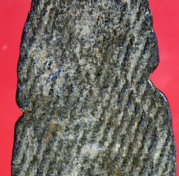 เนื้อชินปางอุ้มบาตร ไม่ระบุกรุ องค์พระสูงเกือบ 7 เซ็นต์