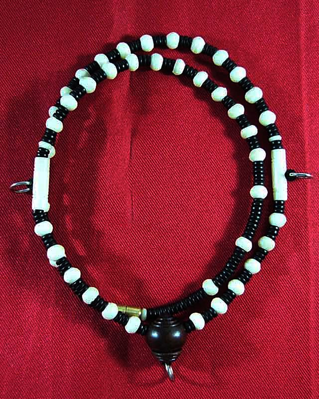 สร้อยกระดูก + เม็ดกะลา หัวขุนไม้กลึงขนาดใหญ่ ลูกหมุนทองเหลือง แบบสามห่วง ยาว 25 นิ้ว