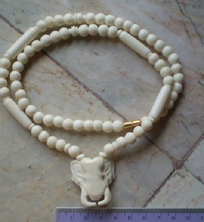 สร้อยกระดูกช้าง  ห่วงกลางหัวช้าง เคาะเดียว 