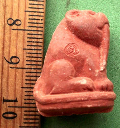 วัดใจเริ่ม 10 บาท กับ เสือ เนื้อผงวัดปริวาส ยานนาวา กรุงเทพ  ..AP882