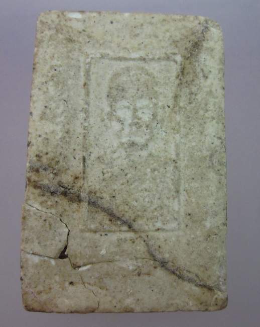 พระสมเด็จไม่ทราบที่ ฝังตะกรุด ครับ องค์ค่อนข้างใหญ่