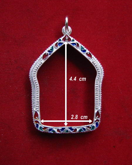 กรอบเงิน ลงยาสุโขทัย  ใส่ ขุนแผนพิมพ์ใหญ่ หลวงพ่อสาคร   # 43