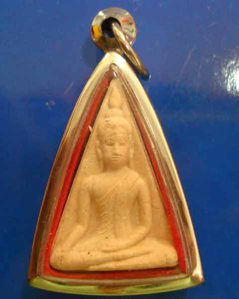 นางพญา หลวงพ่ออุ้น วัดตาลกง  เนื้อว่าน ปี 2548