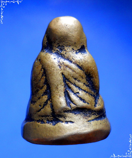 รูปหล่อหลวงพ่อเงิน ออกวัดทุ่งน้อย ยุคต้น สวยงาม ราคาเบา ๆ เคาะแรก