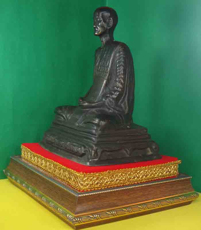 (((วัดใจเคาะเดียวแดง)))หลวงพ่อพรหม ถาวโร วัดช่องแค พระบูชา ขนาดหน้าตัก 5 นิ้ว ฐานสี่เหลี่ยม เนื้อทอง